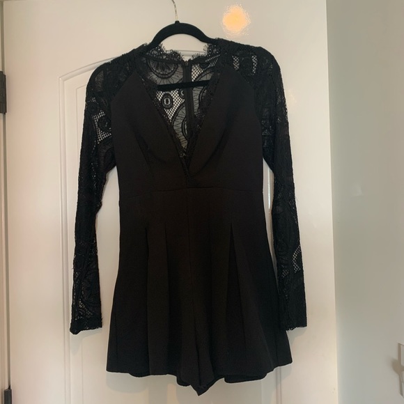 Lace Romper - Picture 2 of 4